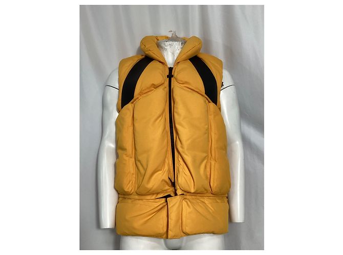 Moncler x Off-White Giverny gepolsterte Weste aus gelbem Nylon - Ansicht 7