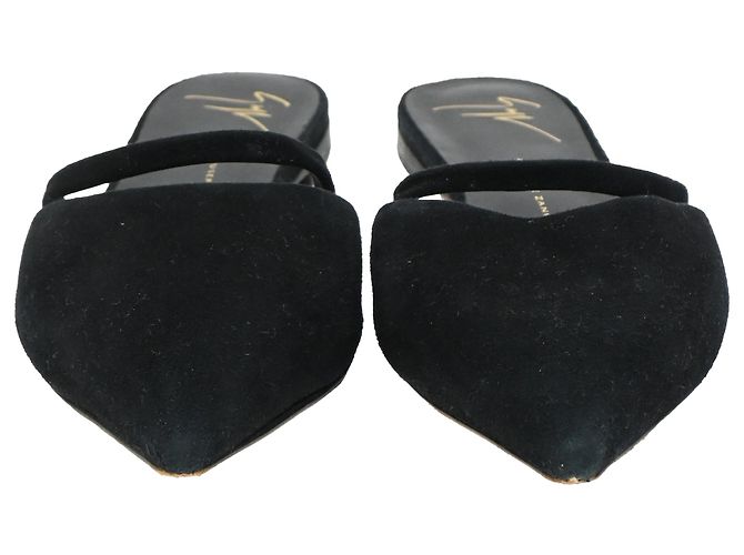 Ballerine a punta Giuseppe Zanotti in suede nero - vista 2