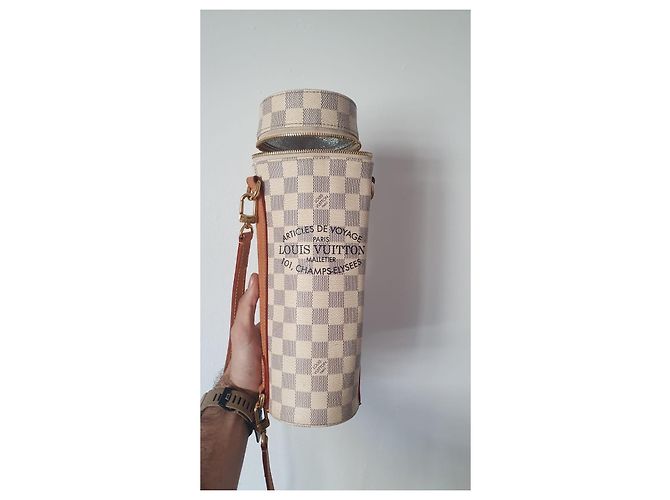 Louis Vuitton Porta-bottiglie LV Beige - vista 2