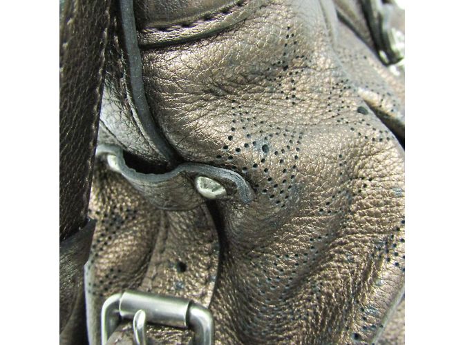 Borsa a Spalla Louis Vuitton Mahina XS M95769 - vista 7
