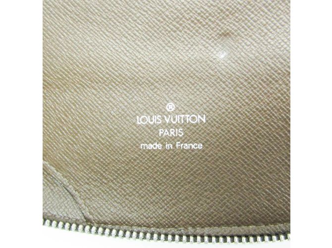 Organizer Organizzatore per valigia da viaggio Louis Vuitton Taiga Marrone - vista 10