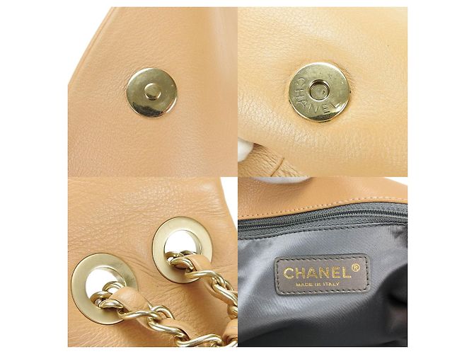 Sac à main en cuir beige Chanel - vue 11