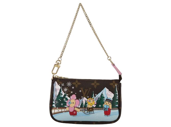 LOUIS VUITTON Monogram Vivienne Mini Pochette Accessoires M82623 LV Auth 111162A Monogramma - vista 13