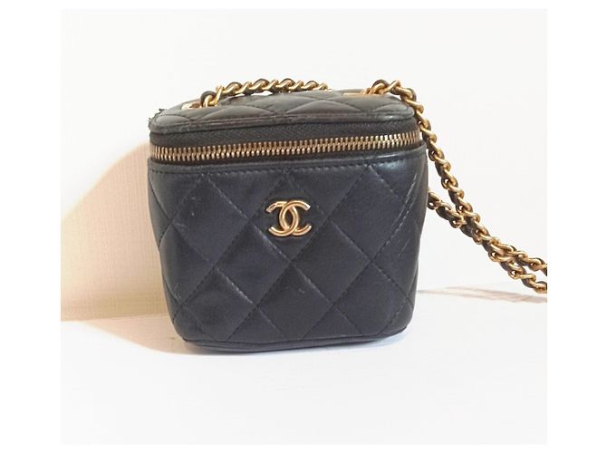Vanity Borsa Chanel in pelle nera Nero - vista 2