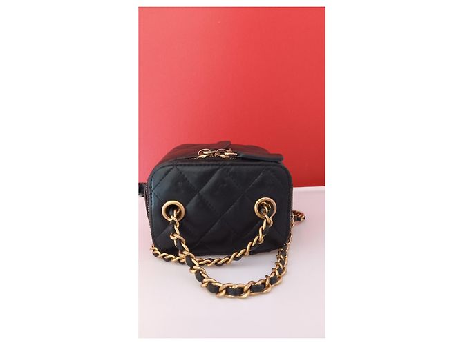 Vanity Borsa Chanel in pelle nera Nero - vista 4