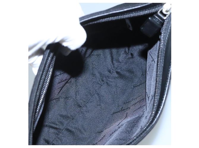Borsa a spalla Salvatore Ferragamo in tela nera Auth bs21726 Nero - vista 11