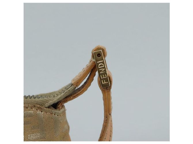 Borsa a spalla in tela Zucchino FENDI beige e oro Auth bs21960 D'oro - vista 9