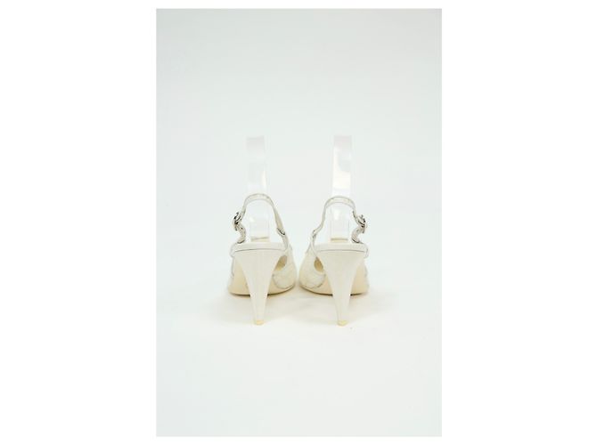 2.55 Sandali slingback Chanel in tweed bianco con punta in rete floreale Crudo - vista 10