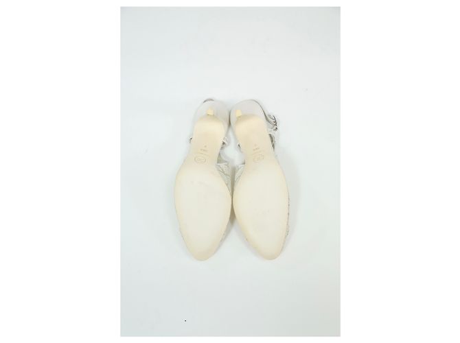 2.55 Sandali slingback Chanel in tweed bianco con punta in rete floreale Crudo - vista 13
