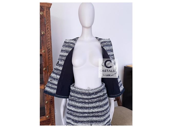 Chanel Paris / Cingapura Botões CC Conjunto Tweed Lesage 36 FR Multicor - vista 11