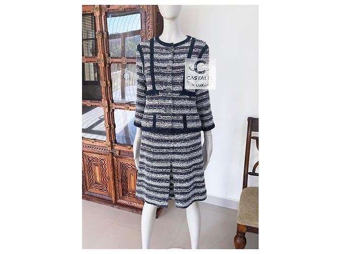 Chanel Paris / Cingapura Botões CC Conjunto Tweed Lesage 36 FR Multicor - vista 2