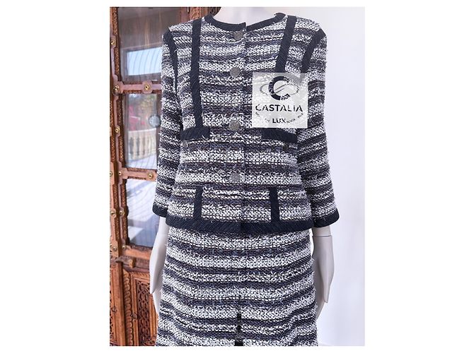 Chanel Paris / Cingapura Botões CC Conjunto Tweed Lesage 36 FR Multicor - vista 8