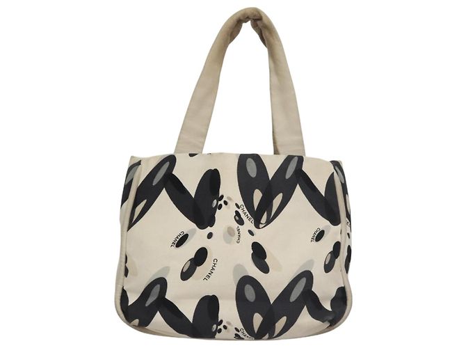 CHANEL Tote Bag Canvas White Black Silver CC Auth bs22011 Silvery - view 2
