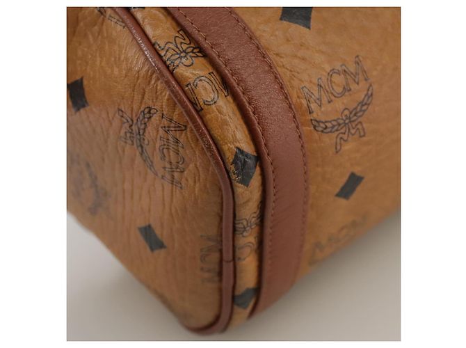Borsa a spalla MCM Vicetos Logogram in pelle PVC marrone Auth ki5337 - vista 16
