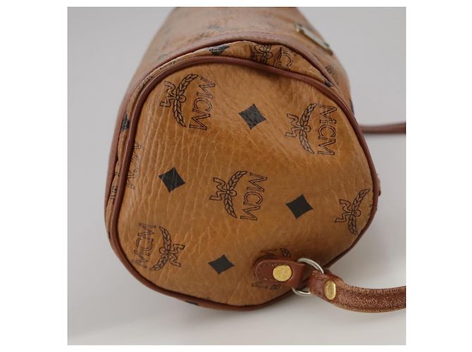 Borsa a spalla MCM Vicetos Logogram in pelle PVC marrone Auth ki5337 - vista 4