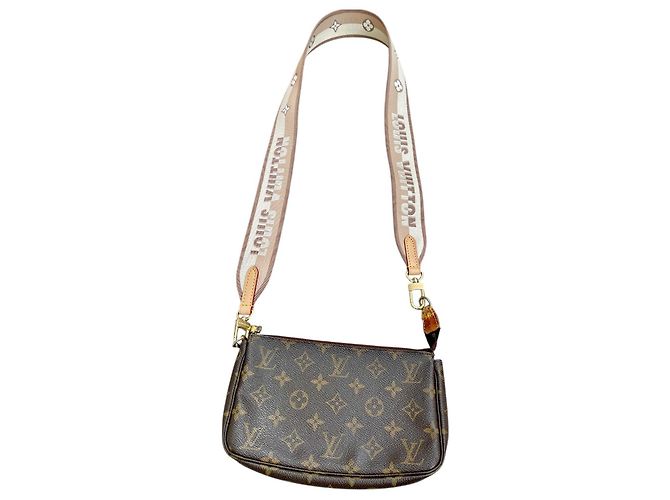 Louis Vuitton Pochette Accessoire Marrone in Tela - vista 2