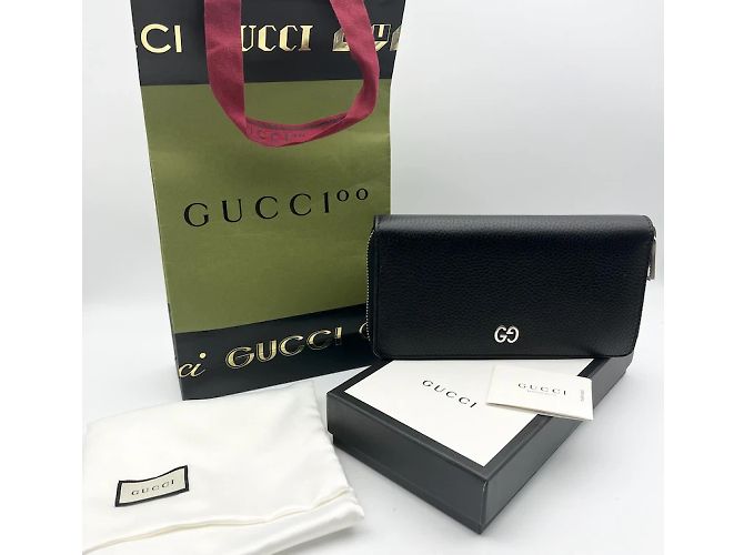 Gucci Black Grained Leather Wallet with Silver GG Initials - view 2