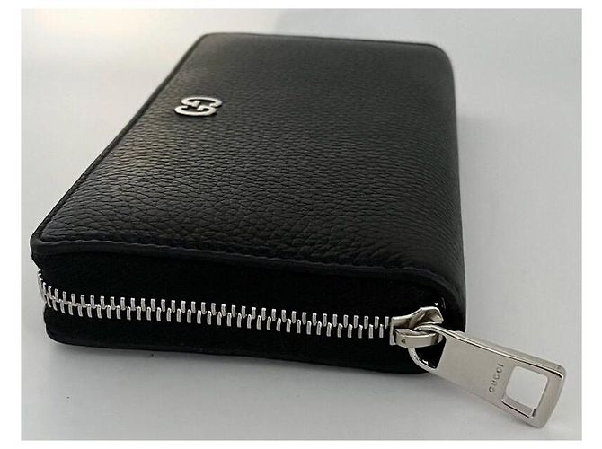 Gucci Black Grained Leather Wallet with Silver GG Initials - view 6
