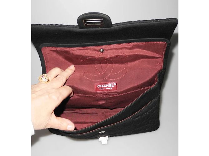 Chanel 2.55 Tasche aus gestepptem Jersey mit Reptil-Effekt Schwarz - Ansicht 8