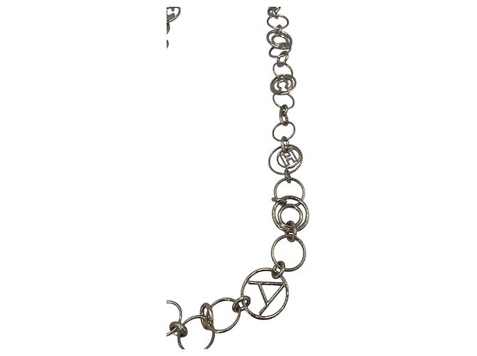 Übergroße goldene CC-Halskette oder Gürtel von Chanel Letters 17C Paris-Cuba Runway Gold hardware - Ansicht 11