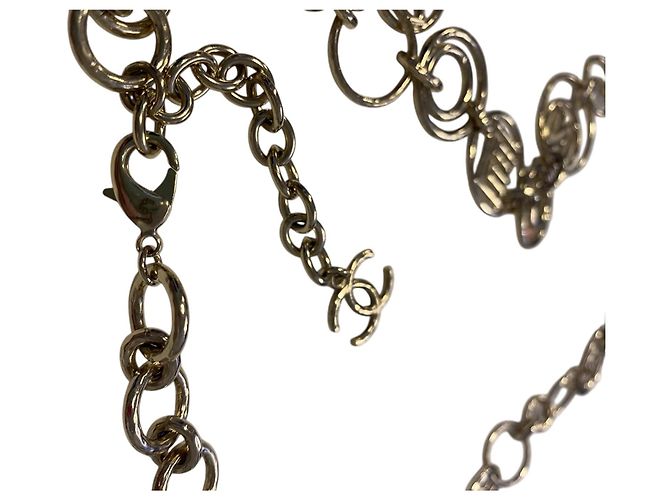 Übergroße goldene CC-Halskette oder Gürtel von Chanel Letters 17C Paris-Cuba Runway Gold hardware - Ansicht 15