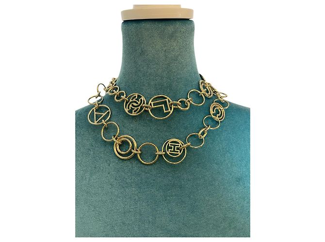Übergroße goldene CC-Halskette oder Gürtel von Chanel Letters 17C Paris-Cuba Runway Gold hardware - Ansicht 7
