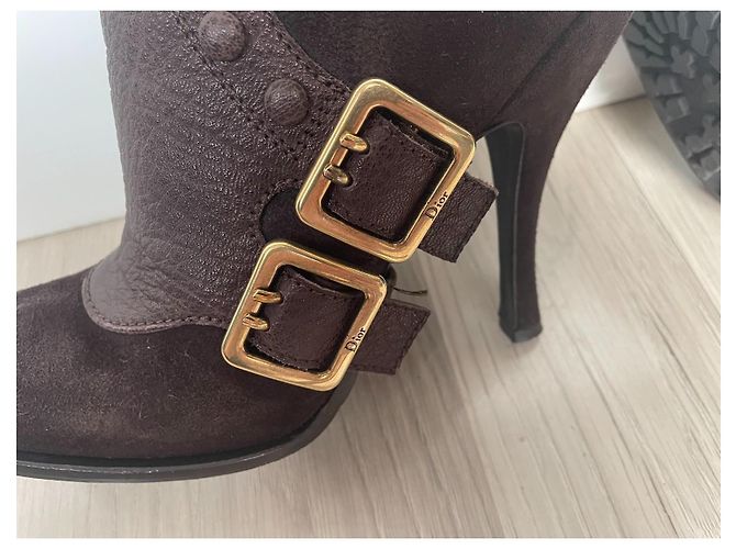 Botas Christian Dior Spy em camurça marrom - vista 8