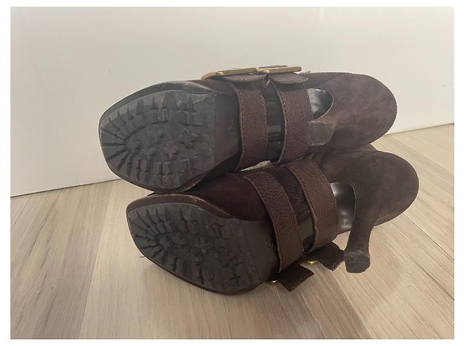 Botas Christian Dior Spy em camurça marrom - vista 9