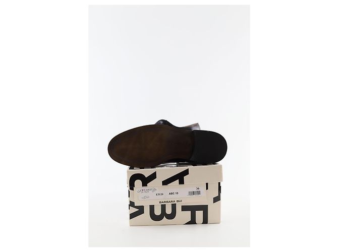 Barbara Bui Schwarze Leder Schnürschuhe - vista 6