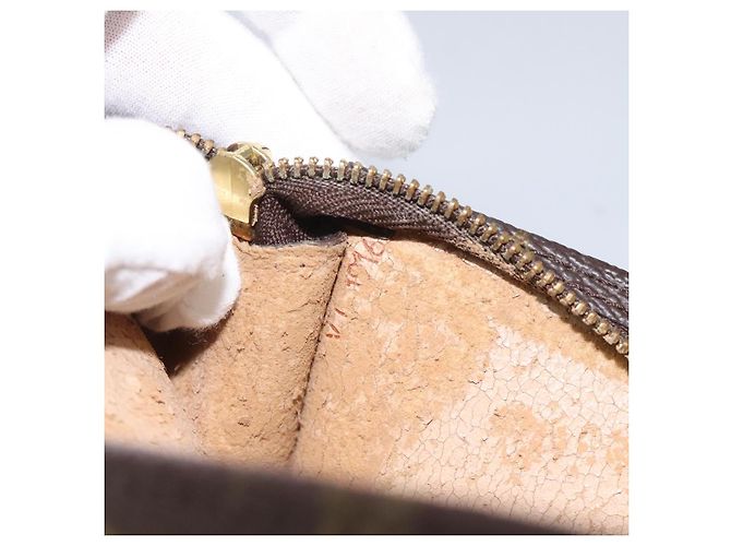 LOUIS VUITTON Monogram Bucket PM Accessory Pouch LV Auth 111892 - view 17