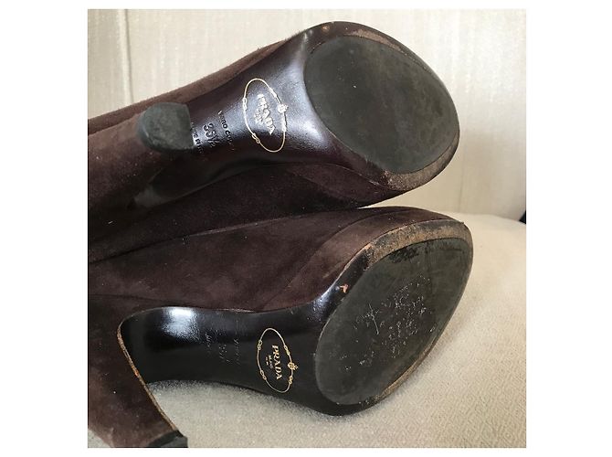 Tacchi PRADA T.EU 36.5 Camoscio Marrone - vista 6