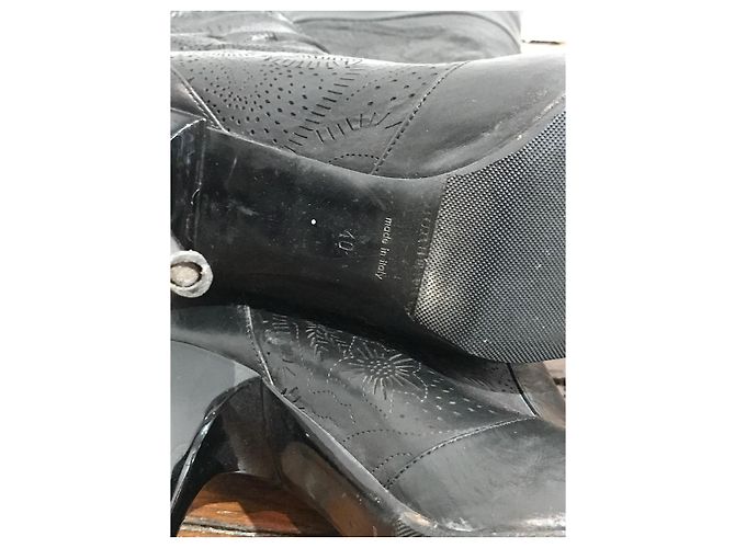 Botas BURBERRY T.EU 40 Couro Preto - vista 8