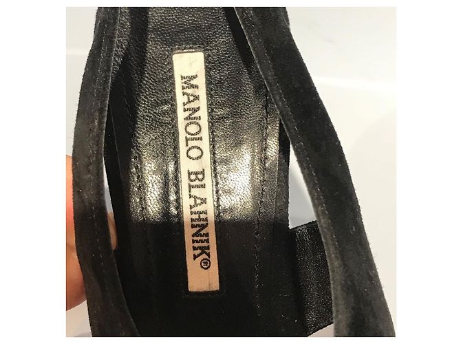 Sandali MANOLO BLAHNIK T.EU 37.5 in suede Nero - vista 6