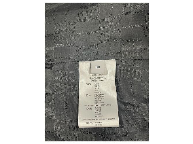 GIVENCHY Abrigos T.International S lana Negro - vista 6