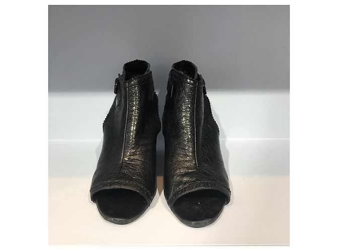 Botines BALENCIAGA T.EU 41 Cuero Negro - vista 2