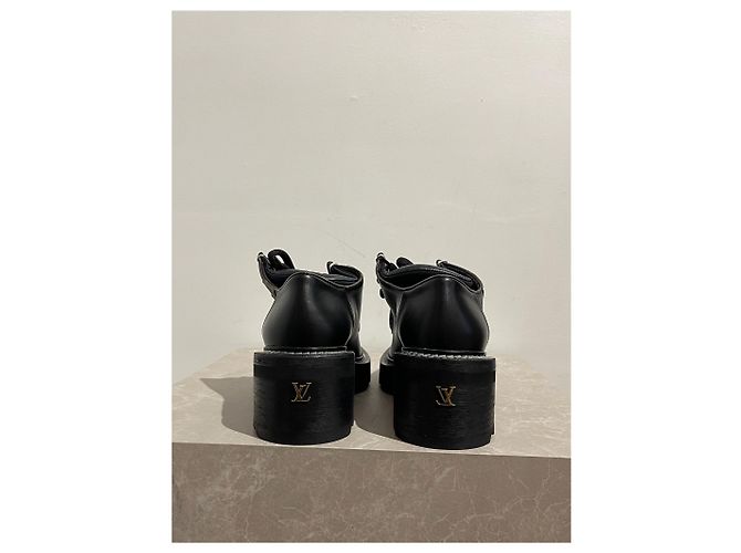 LOUIS VUITTON Schnürschuhe T.EU 39 Leder Schwarz - Ansicht 3