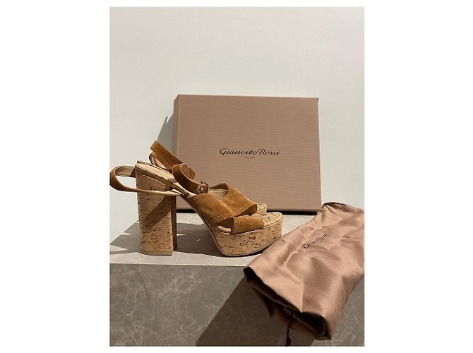 Sandali GIANVITO ROSSI T.EU 37.5 Camoscio Cammello - vista 6