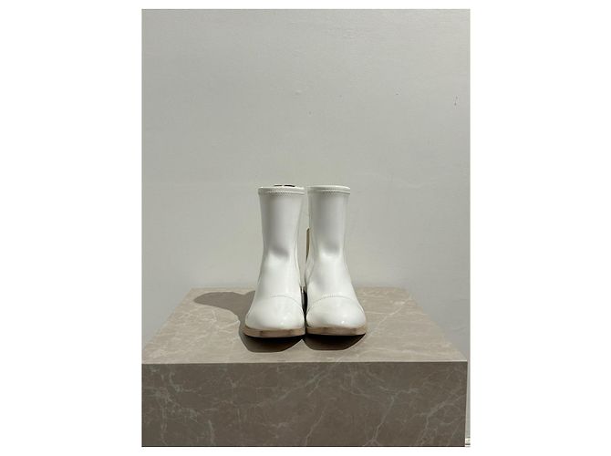 FENDI Stiefeletten T.EU 36 Lackleder Weiß - Ansicht 3