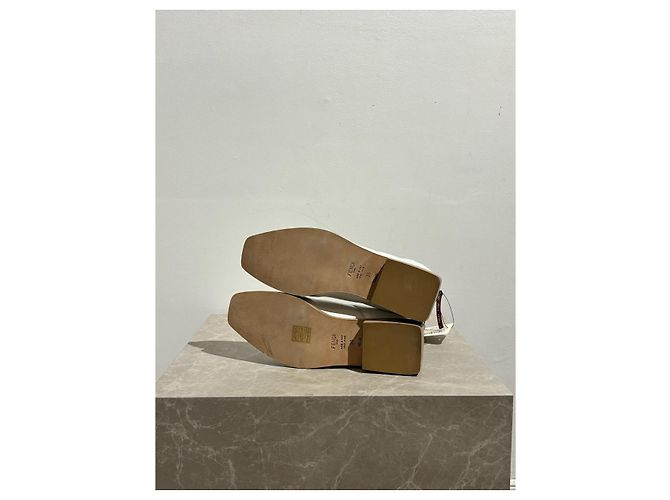 FENDI Stiefeletten T.EU 36 Lackleder Weiß - Ansicht 5