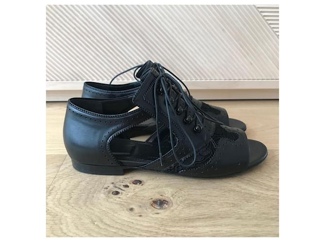 GIVENCHY Mules & clogs T.EU 36 Leather Black - view 2