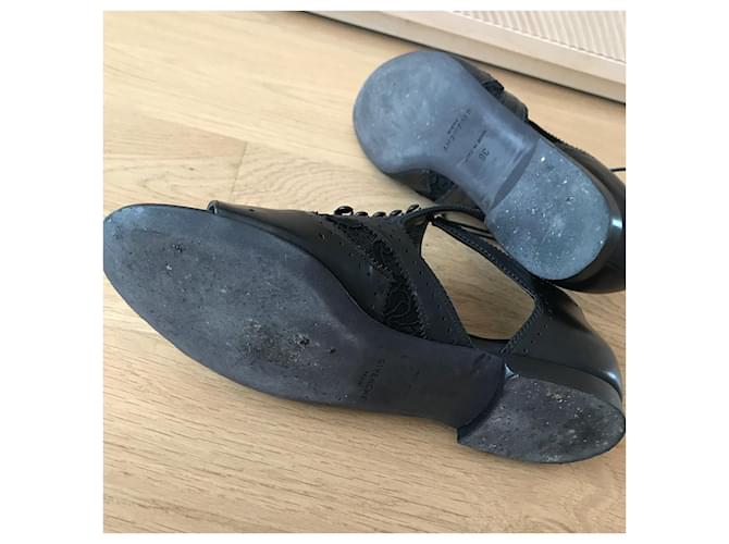 GIVENCHY Mules & clogs T.EU 36 Leather Black - view 5