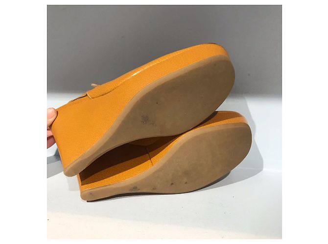 Tacones PRADA T.EU 37 Cuero Camello - vista 5