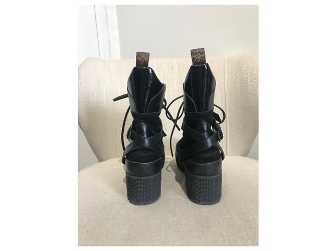Botines LOUIS VUITTON T.EU 36.5 Cuero Negro - vista 5
