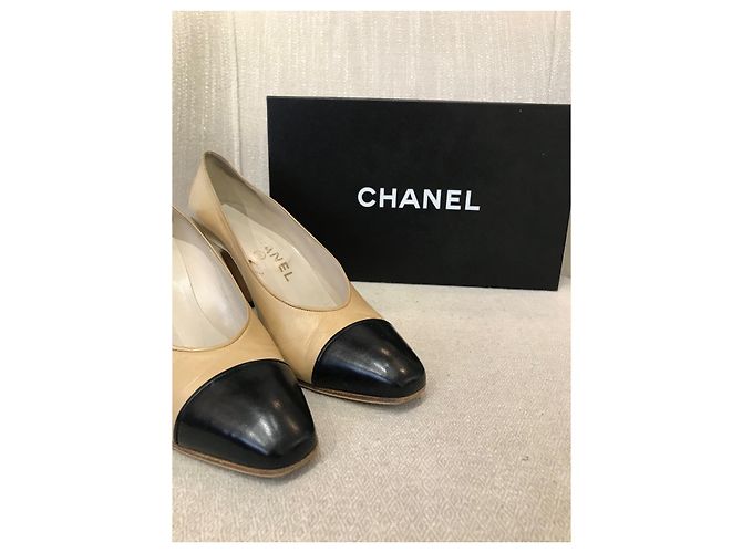 CHANEL Absätze T.EU 37 Leder Beige - Ansicht 6