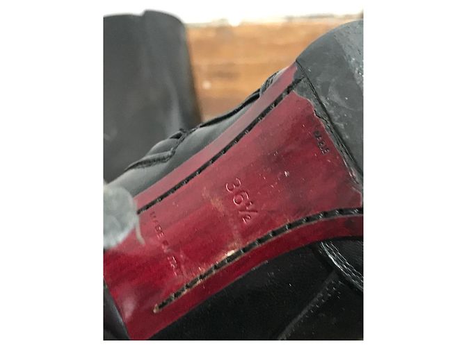 Botas LOUIS VUITTON T.EU 36.5 Cuero Negro - vista 4