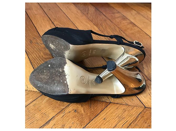 Tacchi CHANEL T.EU 37.5 Tessuto Nero - vista 4