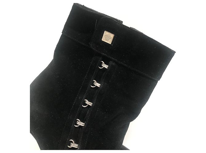 Botines VERSACE T.EU 36 Ante Negro - vista 2