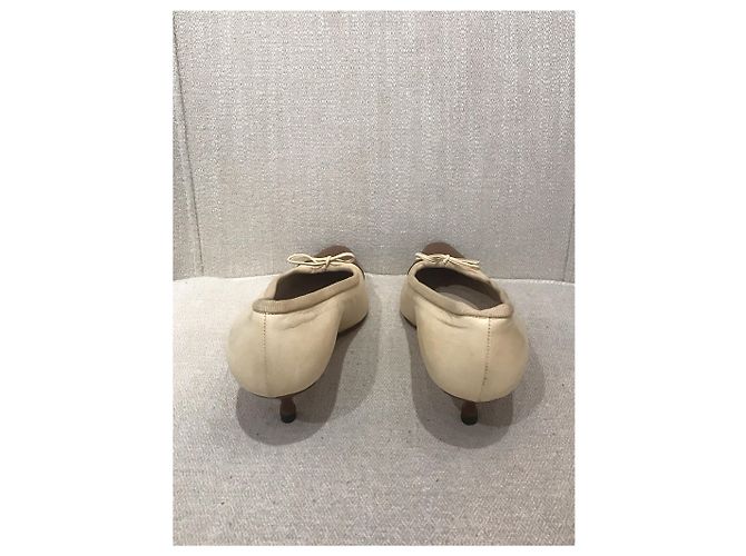 CHANEL Absätze T.EU 37.5 Leder Beige - Ansicht 4