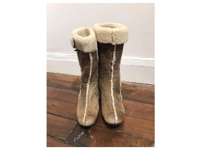 Botas PRADA T.EU 37 Cuero Beige - vista 3