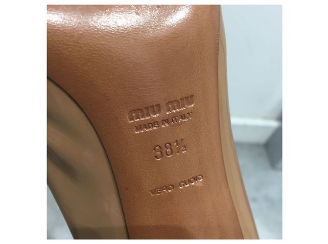 MIU MIU Absätze T.EU 38 Lackleder Beige - Ansicht 5